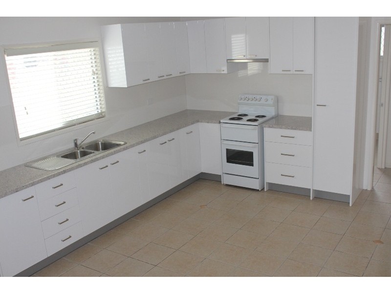 21 Wilmot Street, Bundaberg North QLD 4670