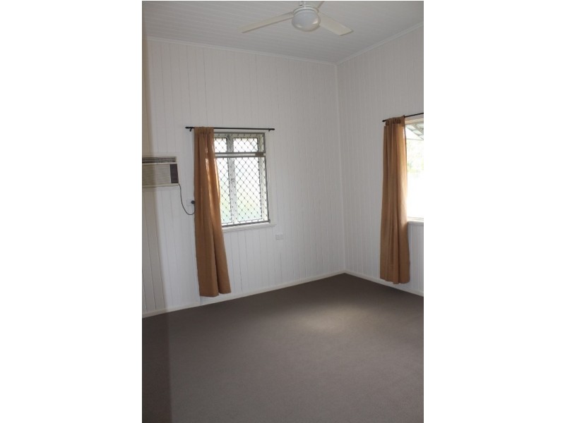 21 Wilmot Street, Bundaberg North QLD 4670