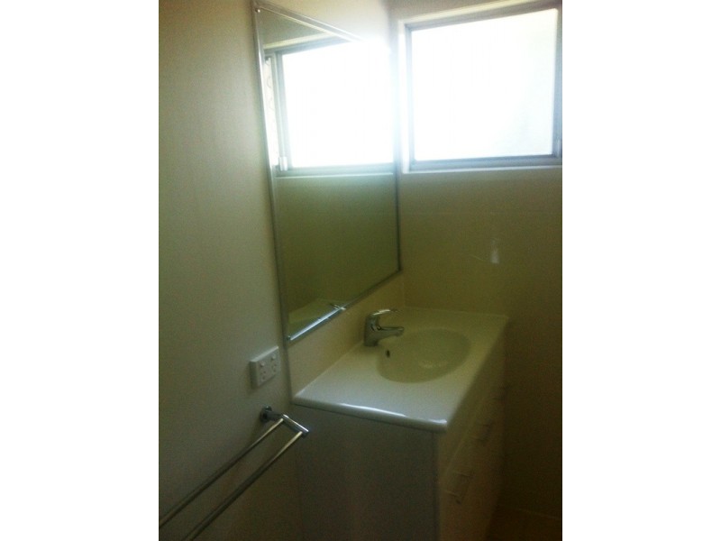 175 McCarthy Road, Avenell Heights QLD 4670