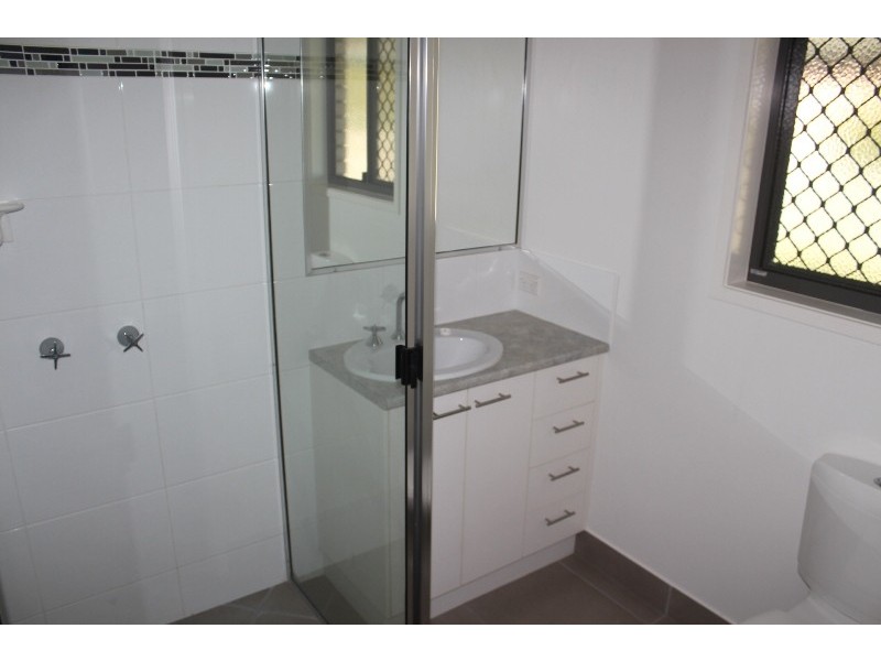 17 Rifle Range Road, Innes Park QLD 4670