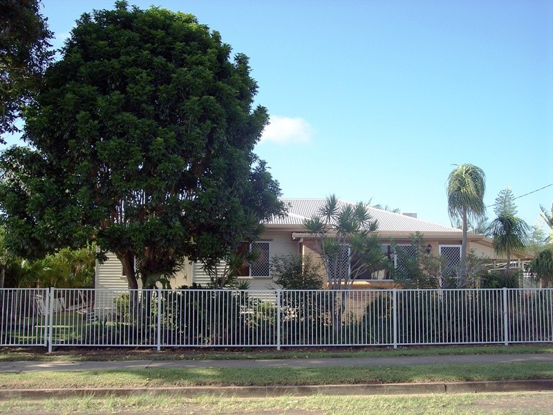 21 SVENSSON STREET, Svensson Heights QLD 4670