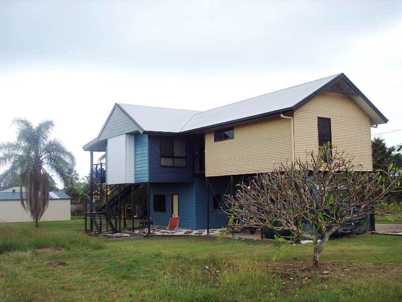 Burnett Heads QLD 4670