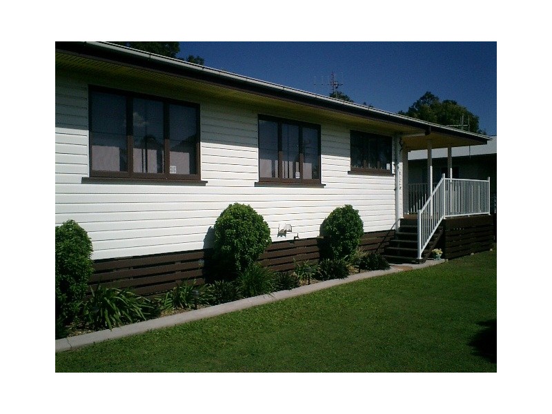 Avenell Heights QLD 4670