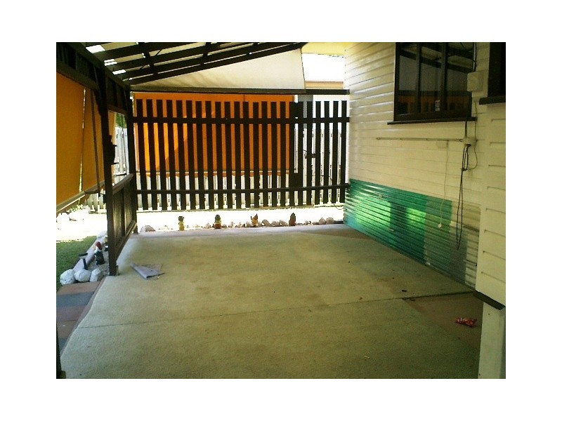 Avenell Heights QLD 4670