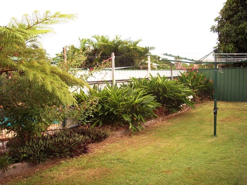 21 Svensson Street, Svensson Heights QLD 4670