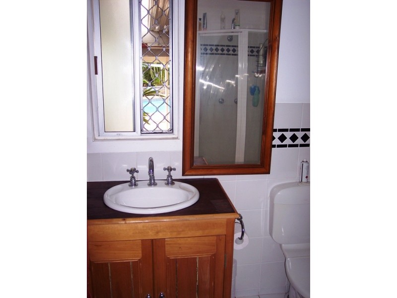 21 Svensson Street, Svensson Heights QLD 4670