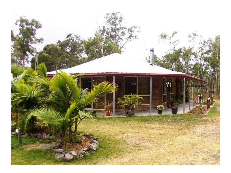 Moore Park Beach QLD 4670