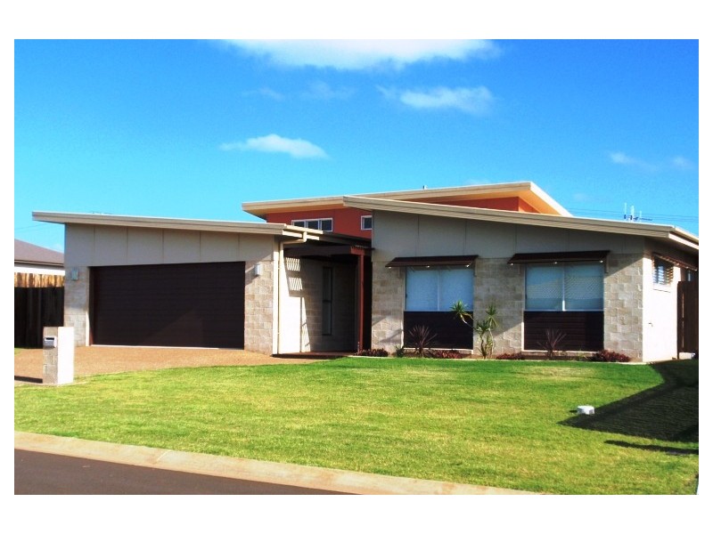 14 GILL PLACE, Bundaberg QLD 4670