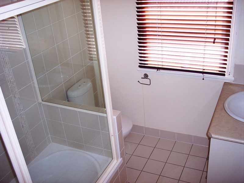 2 Bell Street, Bundaberg South QLD 4670