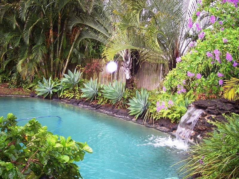 Avenell Heights QLD 4670