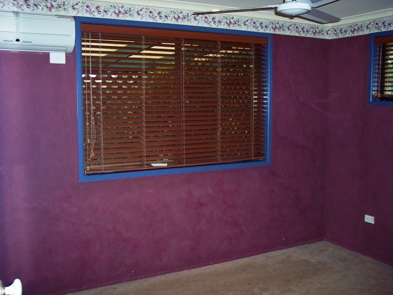 Avenell Heights QLD 4670