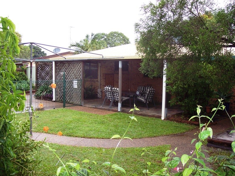 Avenell Heights QLD 4670