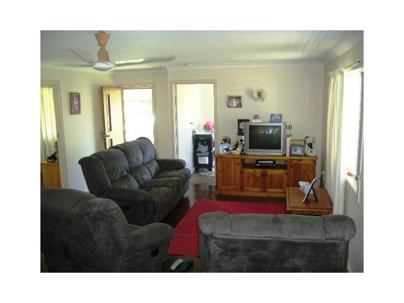 1 De Gunst Street, Bundaberg QLD 4670