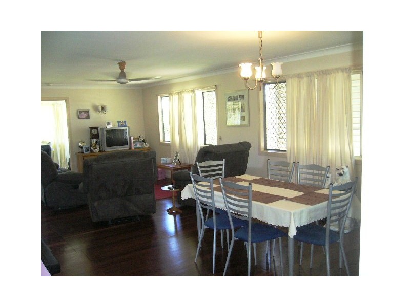 1 De Gunst Street, Bundaberg QLD 4670