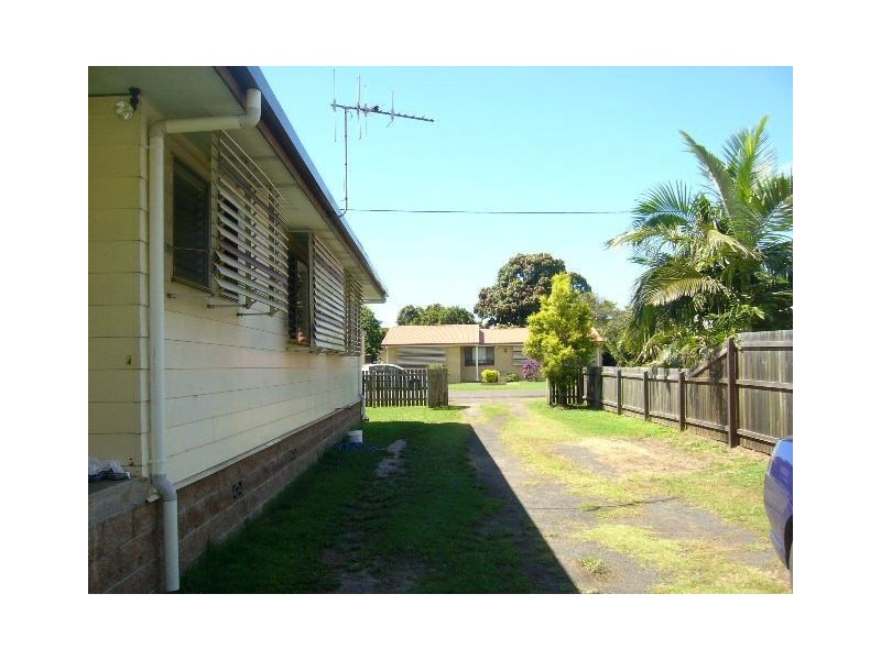 1 De Gunst Street, Bundaberg QLD 4670