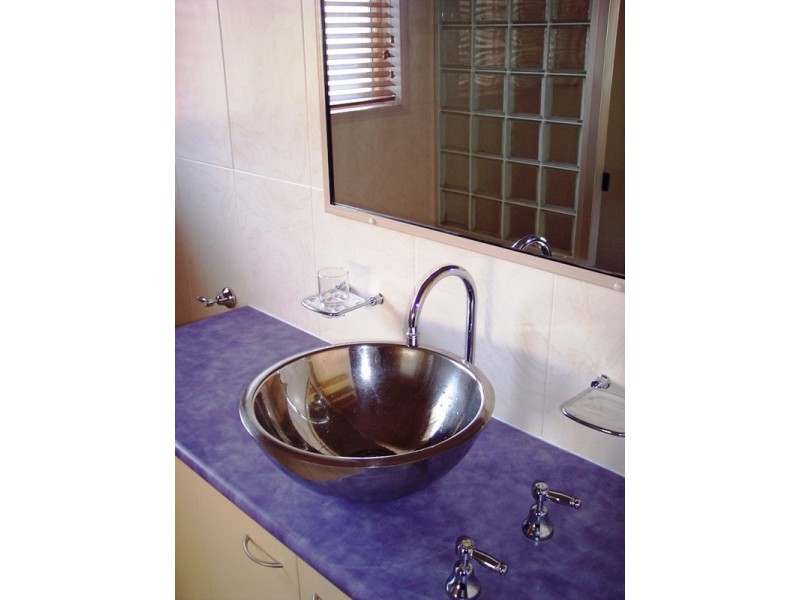 8 Spence Street, Svensson Heights QLD 4670