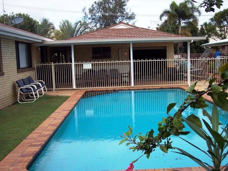 12 JEALOUS ROAD, Kalkie QLD 4670