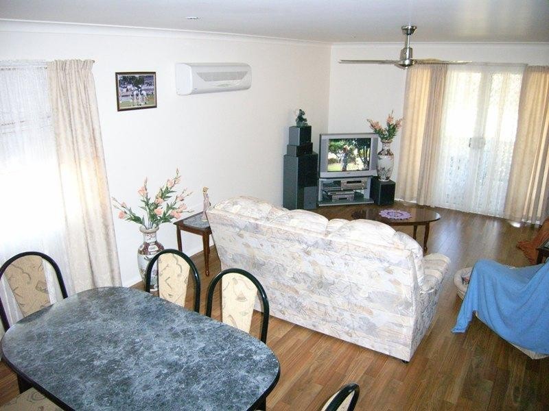 Buxton QLD 4660