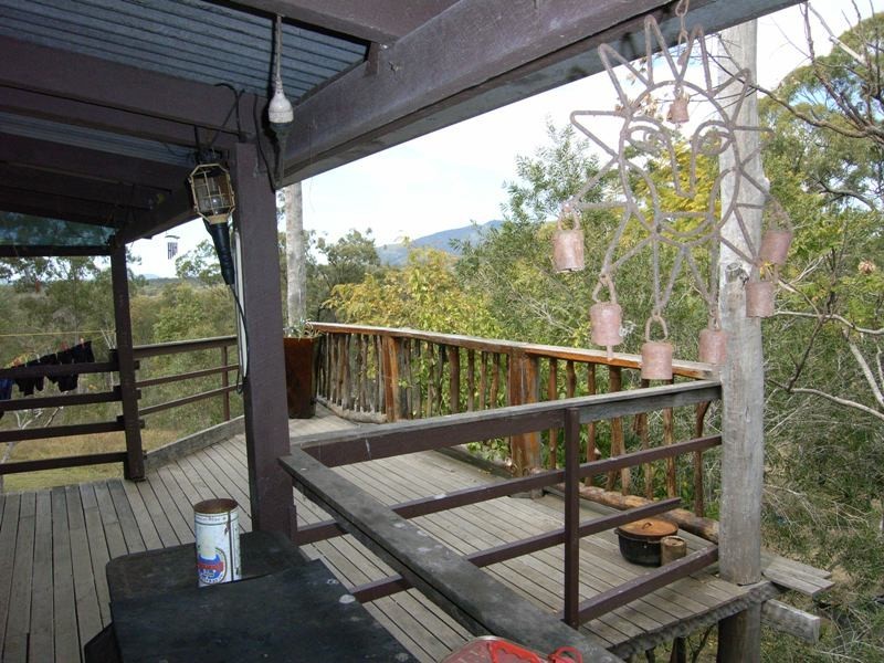 278 Mt Goonaneman Rd, Biggenden QLD 4621