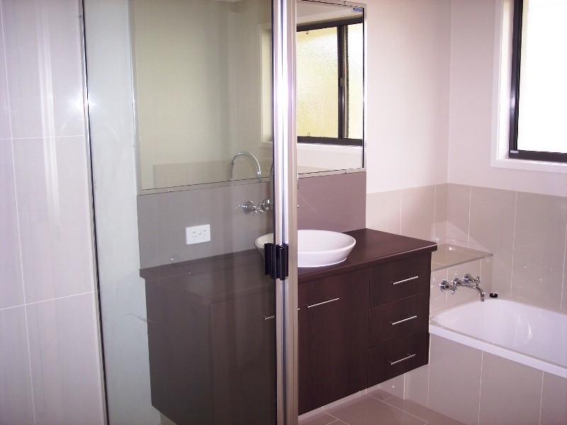 Kepnock QLD 4670