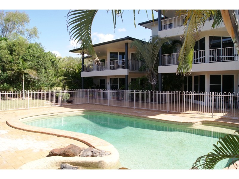 Moore Park Beach QLD 4670