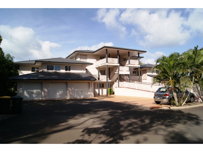 Moore Park Beach QLD 4670