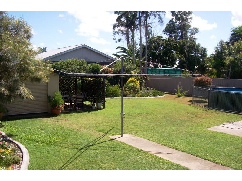 Avenell Heights QLD 4670