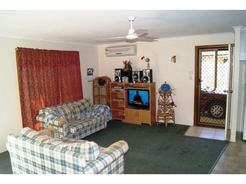 1 WALLACE STREET, Bundaberg North QLD 4670