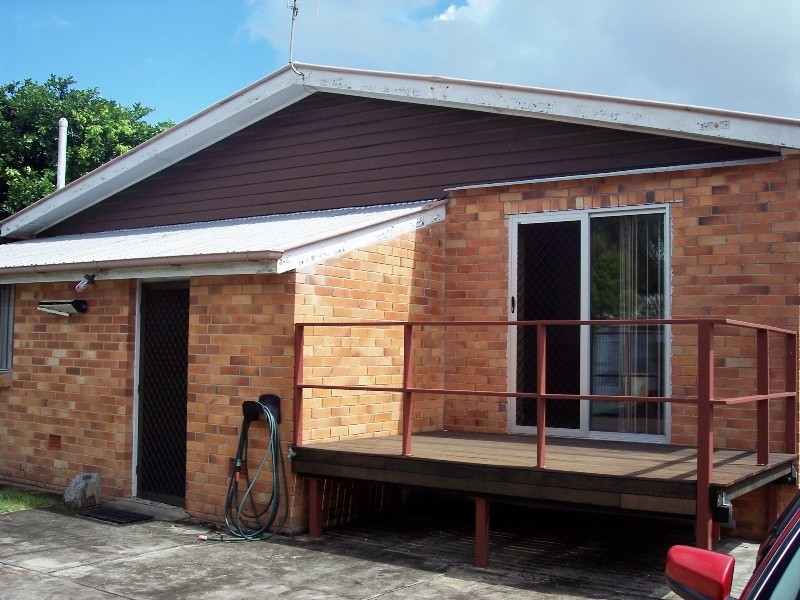 Avenell Heights QLD 4670