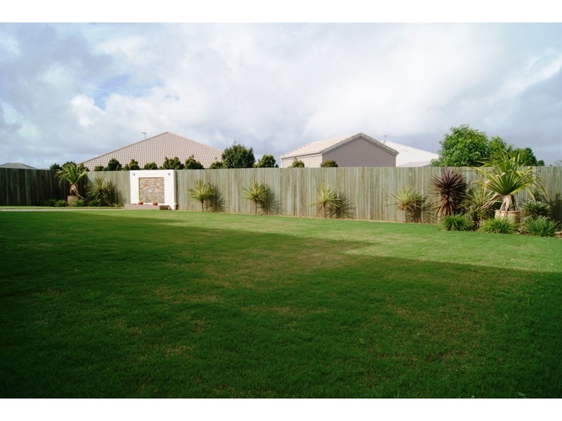 11 PANORAMIC WAY, Bargara QLD 4670
