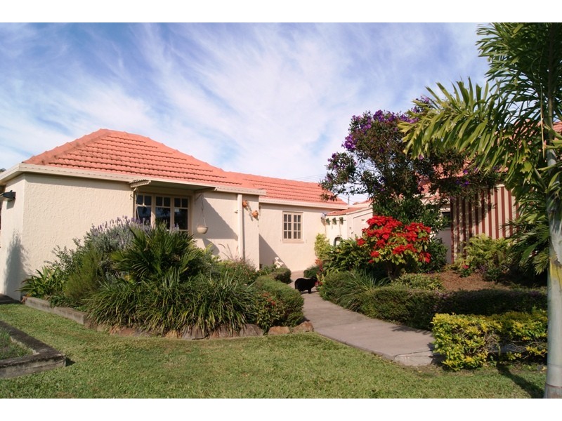 26 SUGDEN STREET, Bundaberg South QLD 4670