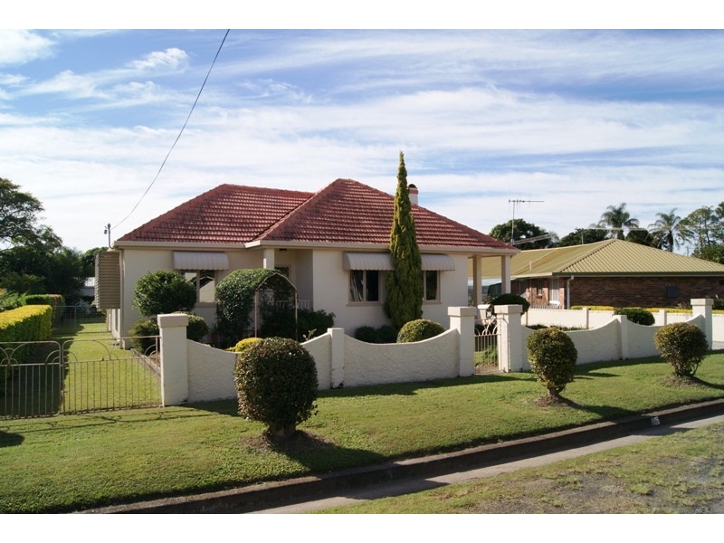 26 SUGDEN STREET, Bundaberg South QLD 4670