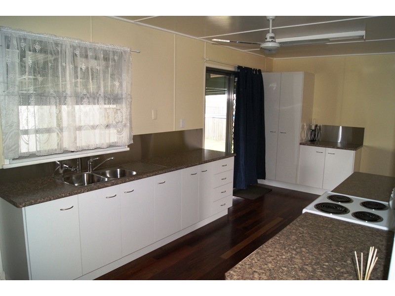 Moore Park Beach QLD 4670