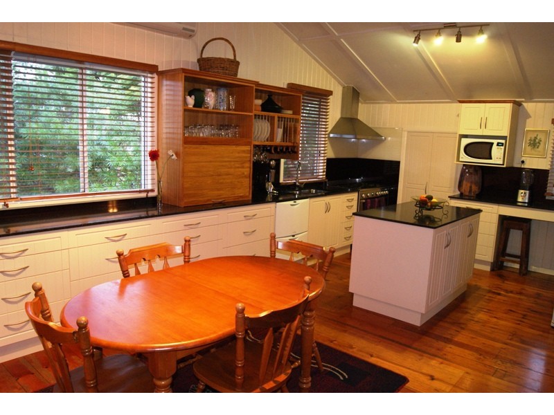 15A MULGRAVE STREET, Bundaberg West QLD 4670