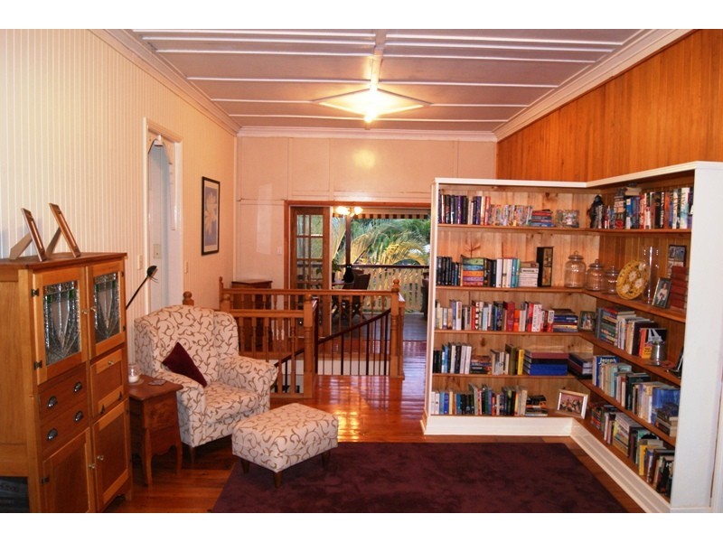 15A MULGRAVE STREET, Bundaberg West QLD 4670