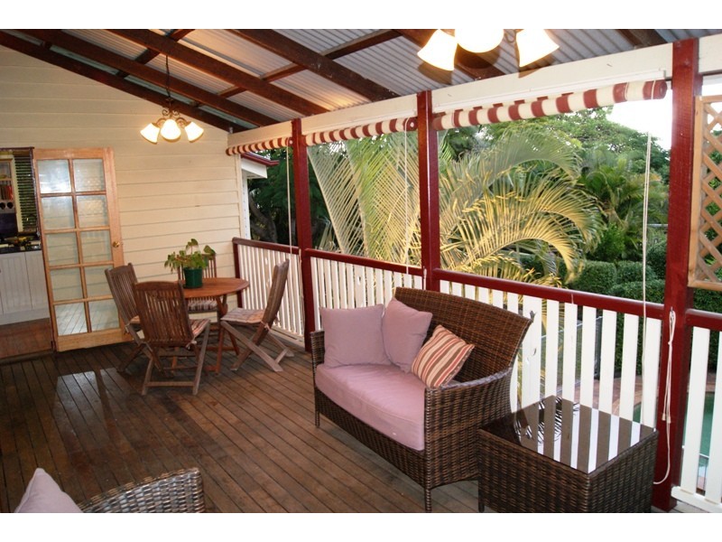 15A MULGRAVE STREET, Bundaberg West QLD 4670
