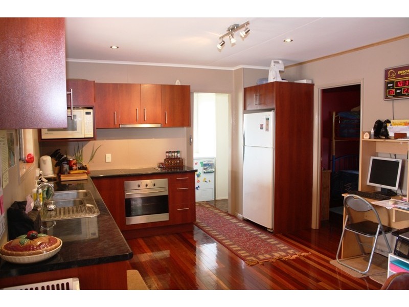 Redhill Farms QLD 4671