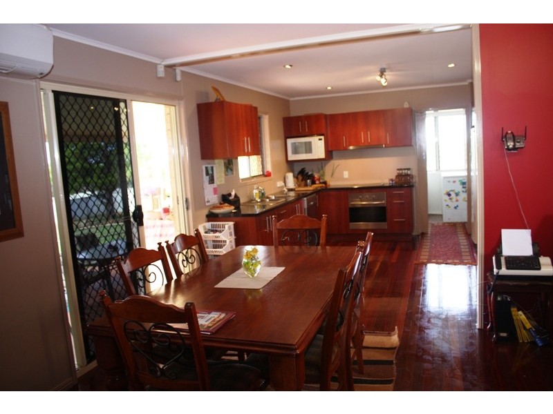 Redhill Farms QLD 4671