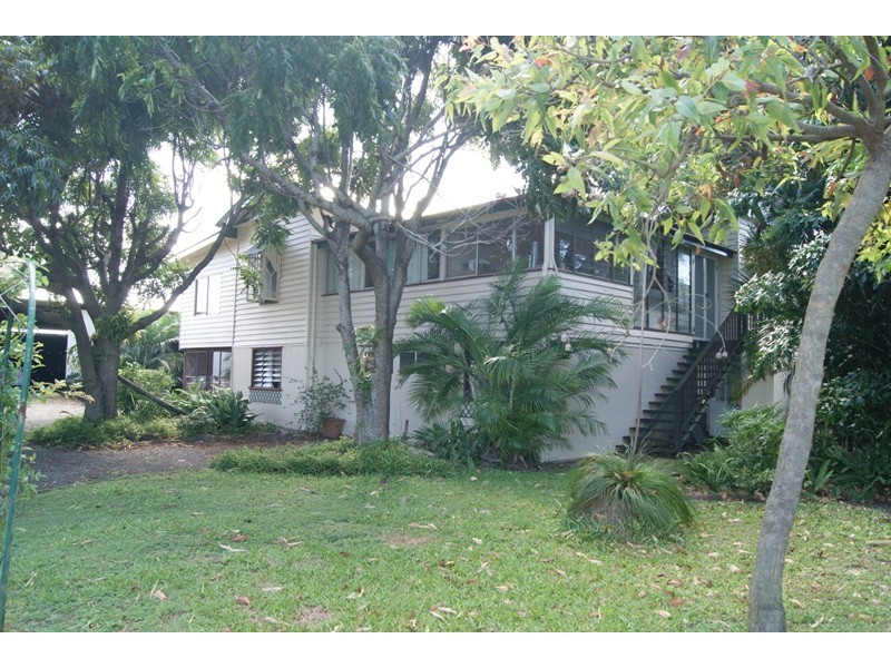 14 BOOLOONGIE ROAD, Gooburrum QLD 4670