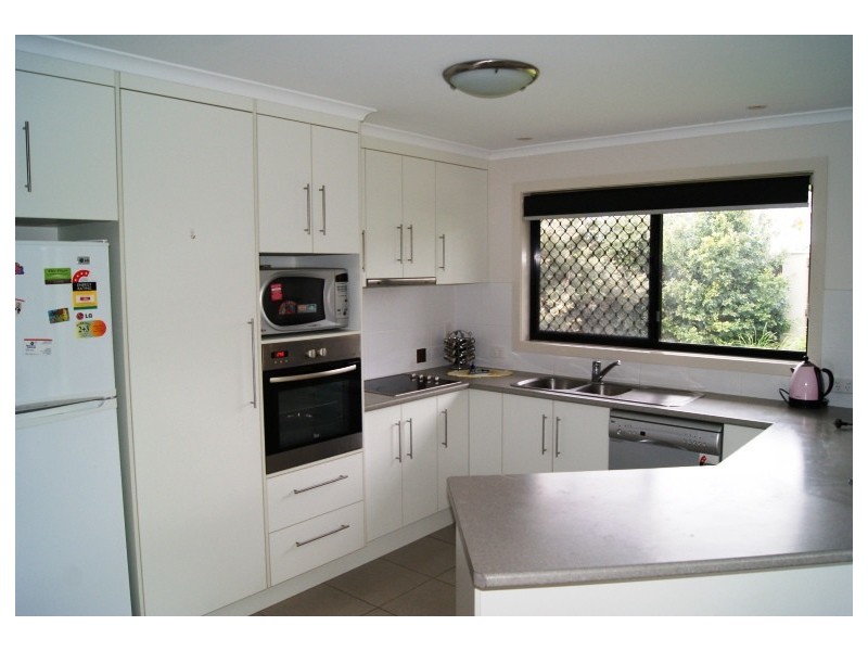 1/15a Avoca Street, Millbank QLD 4670