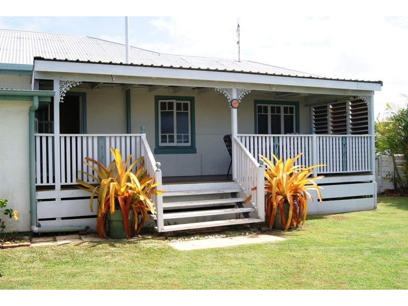 20 COOMBER STREET, Svensson Heights QLD 4670