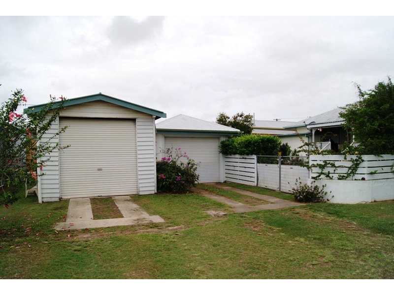20 COOMBER STREET, Svensson Heights QLD 4670
