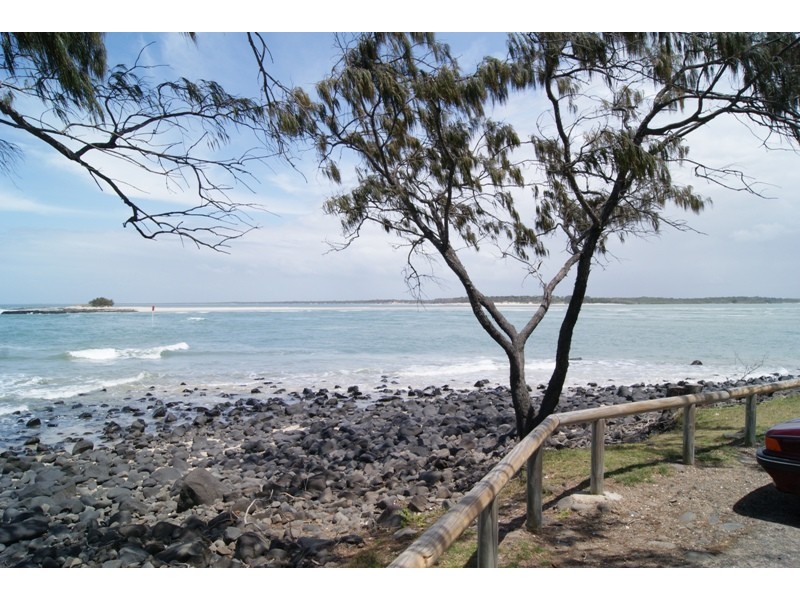 Elliott Heads QLD 4670