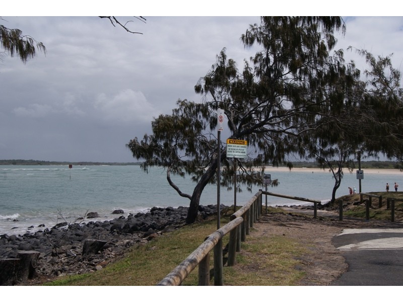 Elliott Heads QLD 4670