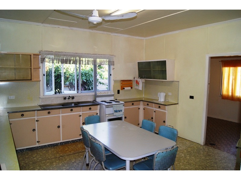 Svensson Heights QLD 4670