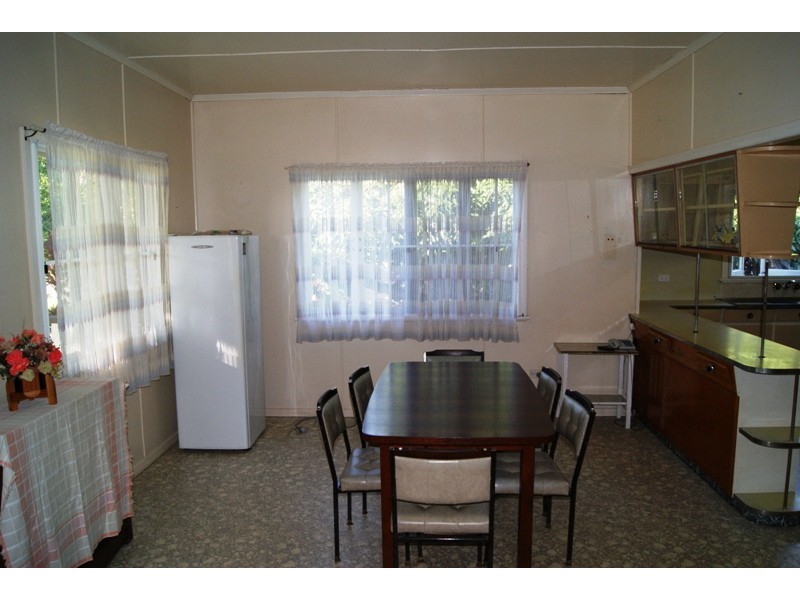 Svensson Heights QLD 4670