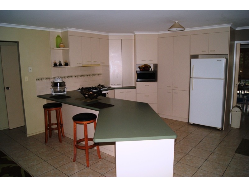 20 Cockatoo Crescent, Gooburrum QLD 4670