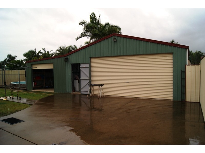 32 Clive Crescent, Kepnock QLD 4670