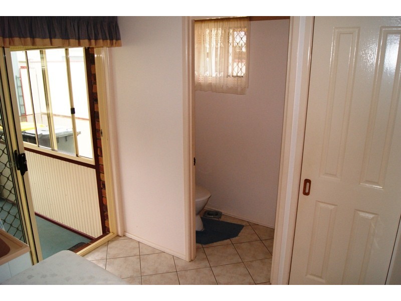 32 Clive Crescent, Kepnock QLD 4670