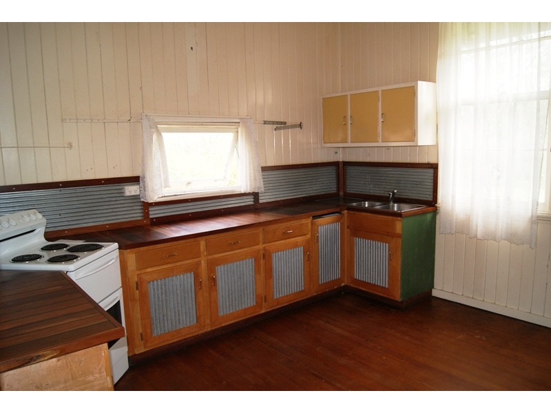 4528 Bundaberg Road, Gin Gin QLD 4671